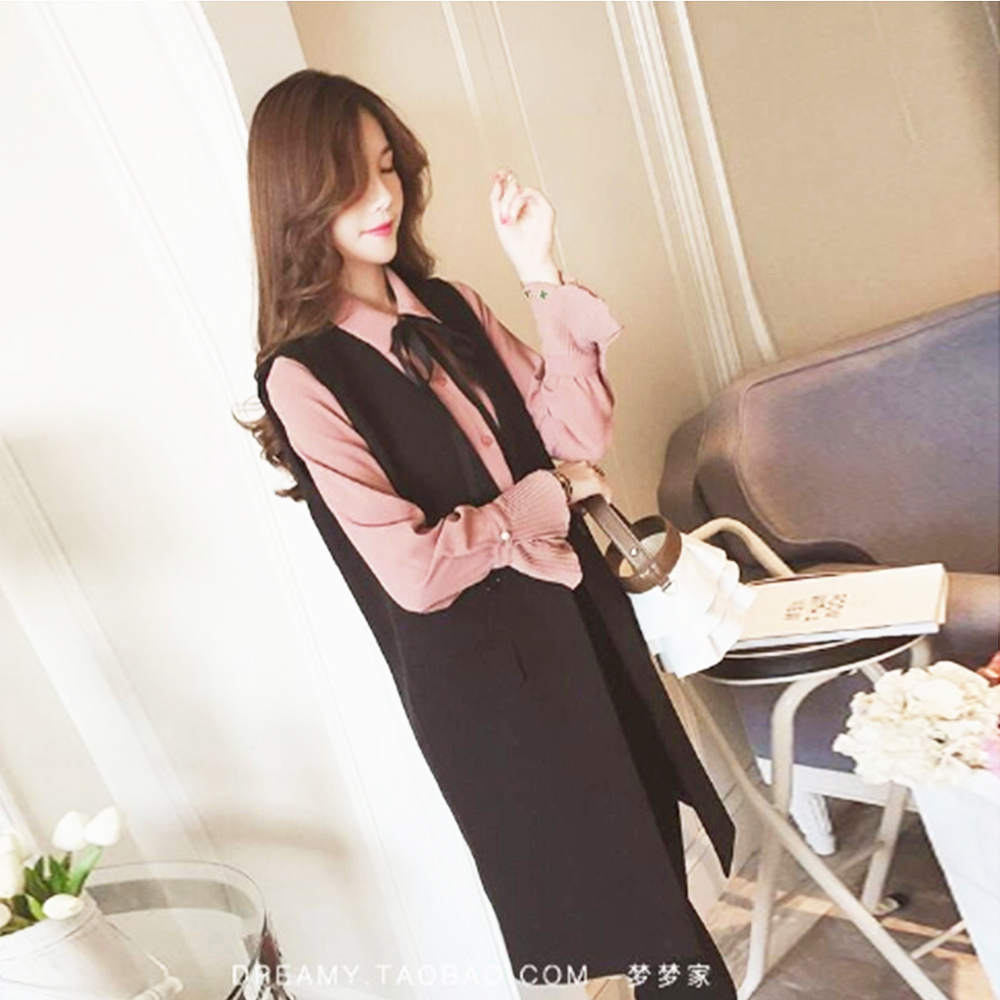 Áo Sơ Mi Hồng Phối Nơ Đen Tay Dài – Size L