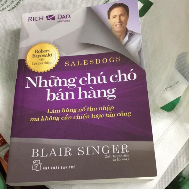 Sách - Những chú chó bán hàng