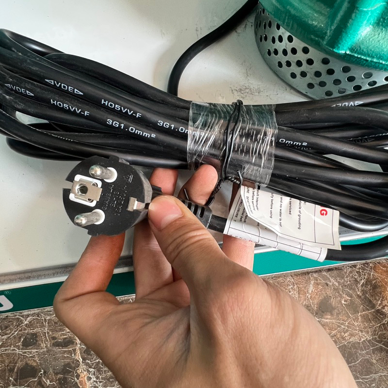 Máy bơm chìm đẩy cao 1.1Kw cổ 25 Thân nhôm sơn tĩnh điện, không ngâm dầu TAIFU QDX3-30-1.1L - Bảo hành 1 năm