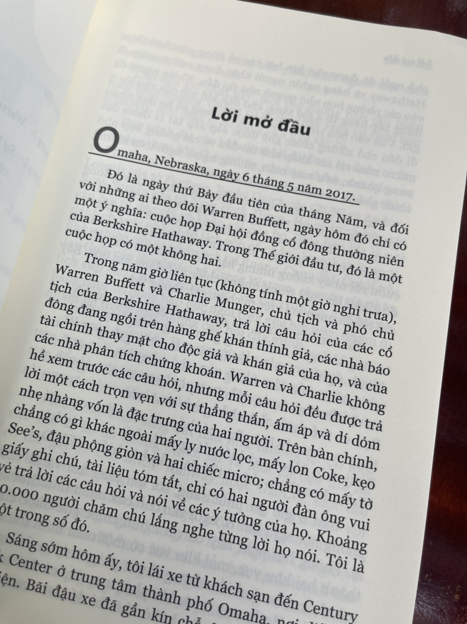 TRIẾT LÝ ĐẦU TƯ CỦA WARREN BUFFETT - Robert G. Hagstrom – Viện quản lý P.A.C.E -  Nxb Tổng hợp HCM (Bìa mềm)