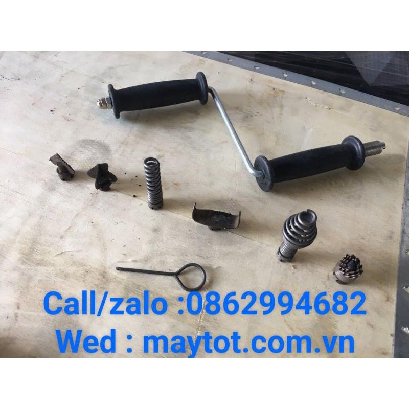 Tay quay dùng với dây thông cống lò xo dây phi 16