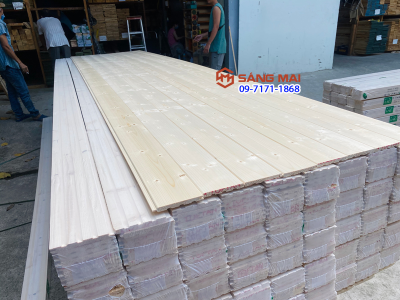 Gỗ thông ốp quầy bar, gỗ ốp tường, ốp trần dài 120cm x 12cm x 1,2cm có rảnh âm dương ghép với nhau