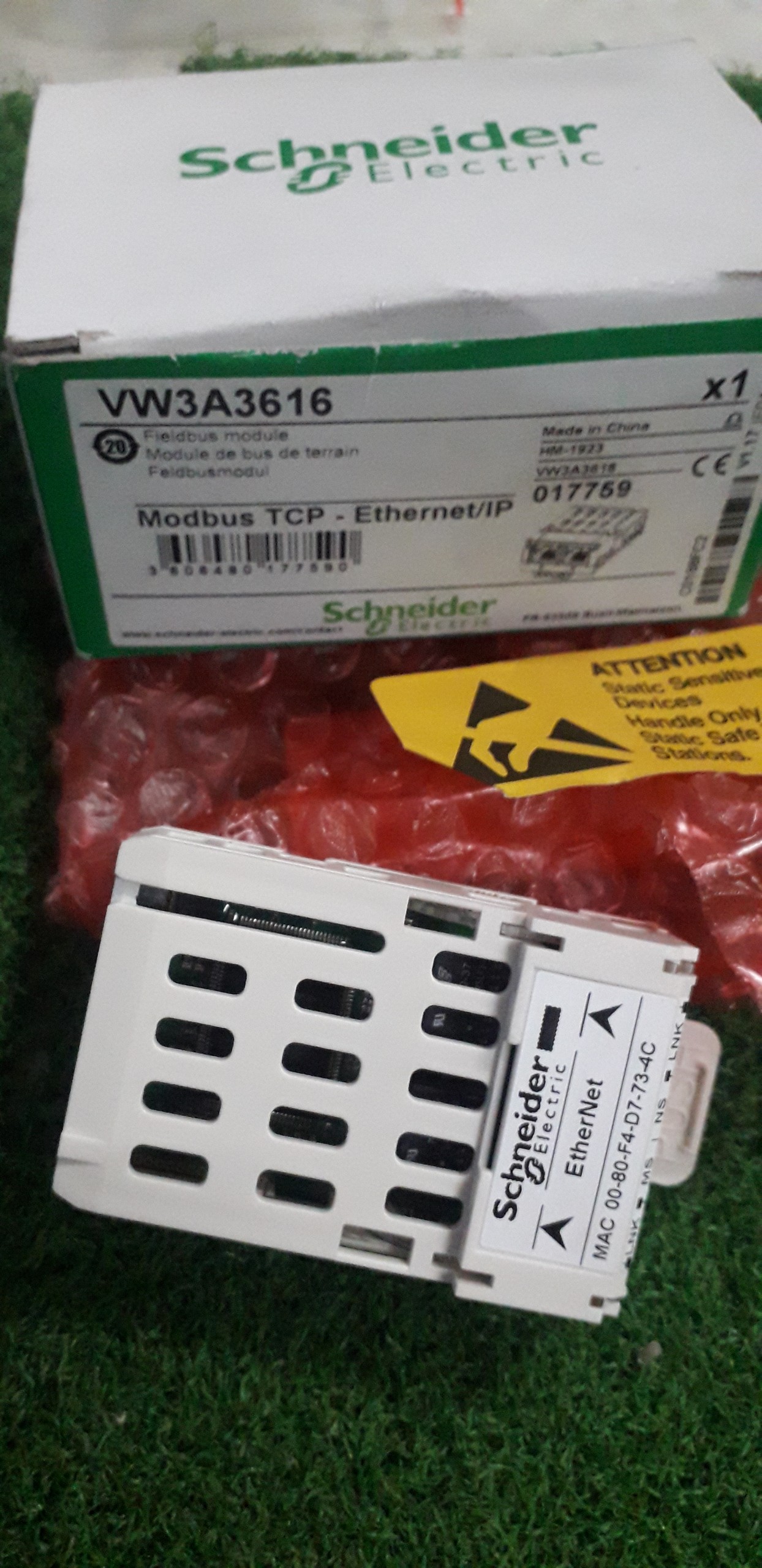 VW3A3616 - Module truyền thông Ethernet TCP/IP Schneider