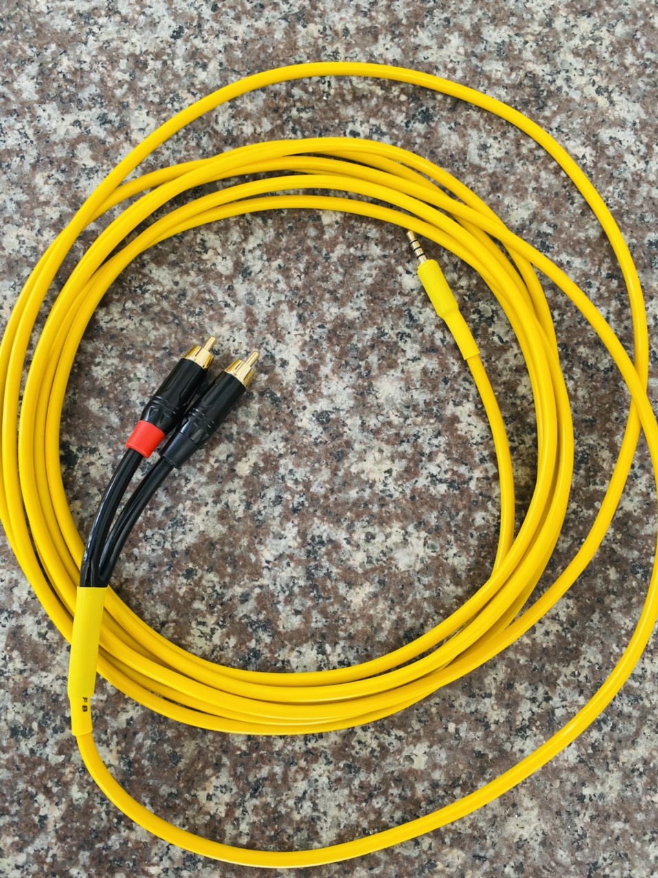 Dây Livestream thu âm từ điện thoại, laptop ra amply, mixer
