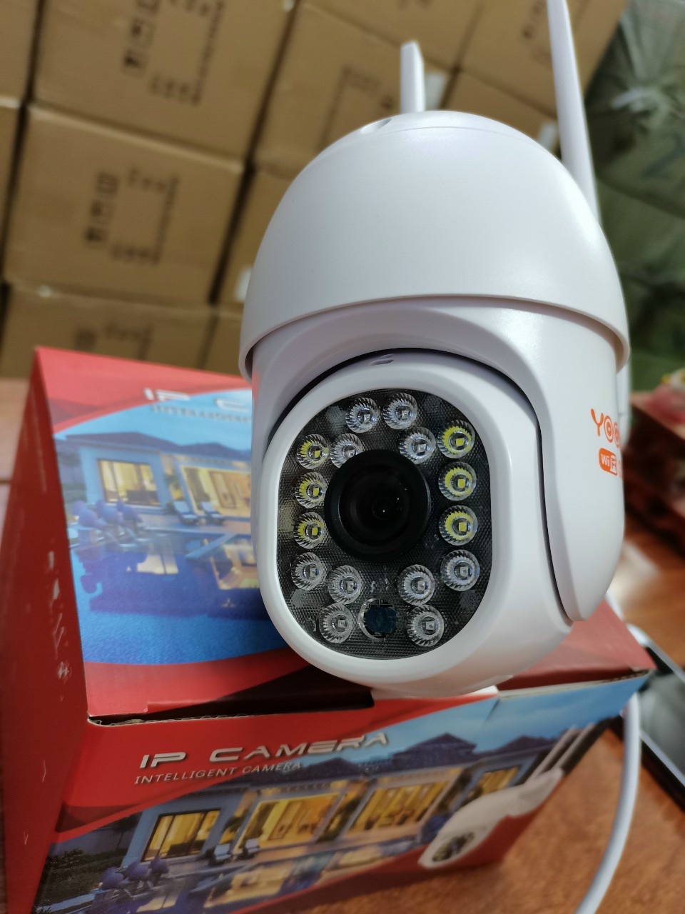 Camera IP Wifi Ngoài trời Yoosee PTZ 2 Râu FullHD 1080P 4 LED trợ sáng, 4 LED hồng ngoại, đàm thoại 2 chiều, hỗ trợ xoay 360 Hàng Nhập Khẩu