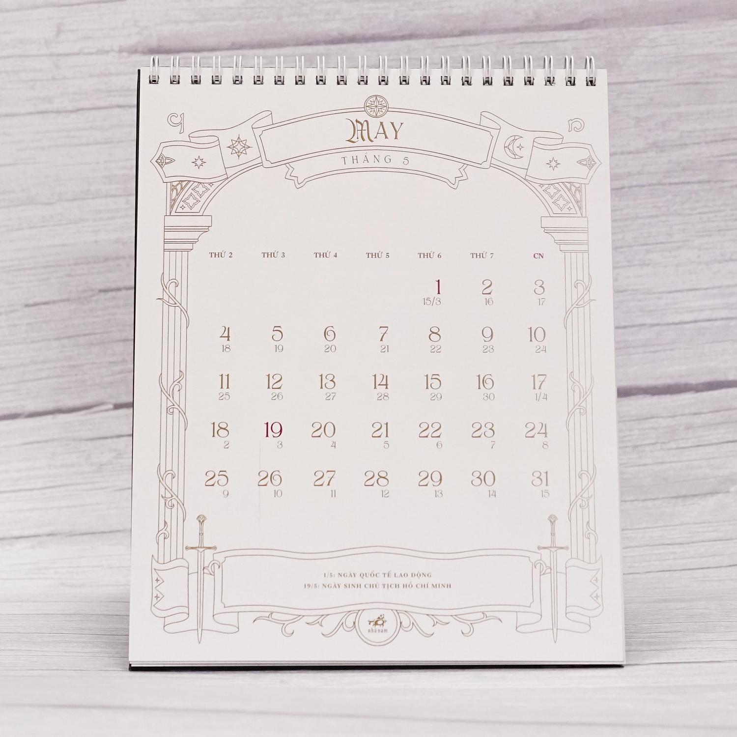 Lịch Để Bàn 2026 - Vùng Đất Kỳ Ảo - Hành Trình Qua Trung Địa