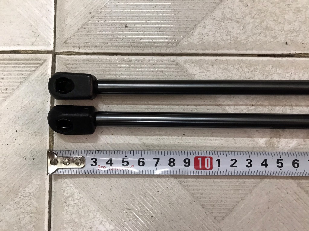 Ty chống cốp sau Fiat 500
