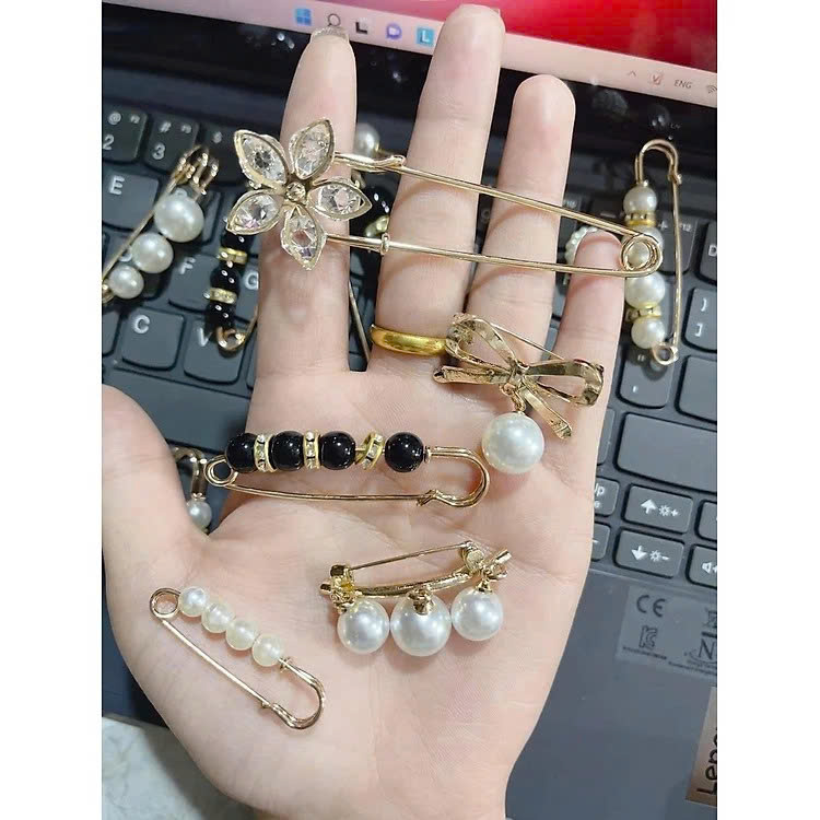 SET 13 KIM BĂNG GHIM CÀI QUẦN ÁO, THU NHỎ EO, CÀI KHĂN MŨ SANG CHẢNH