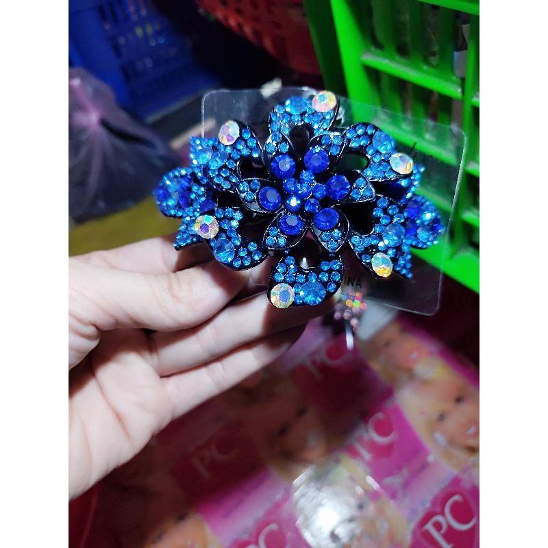 Kẹp đá xinh xắn