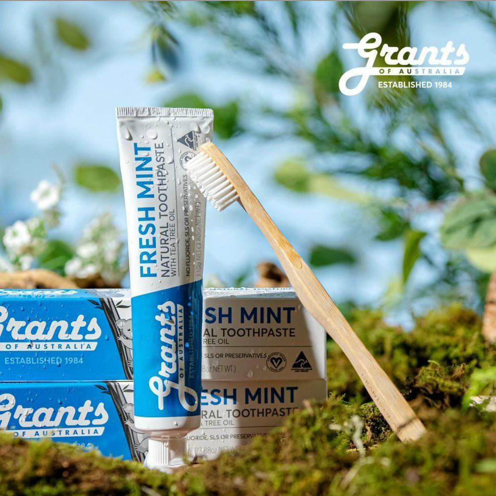 Kem Đánh Răng Thảo Dược Tràm Trà Bạc Hà Tự Nhiên Grants của ÚC, 110g, Hữu Cơ, Giảm Ê Buốt, Hơi Thở Thơm Mát, Sạch Mảng Bám, An Toàn, Trắng Răng