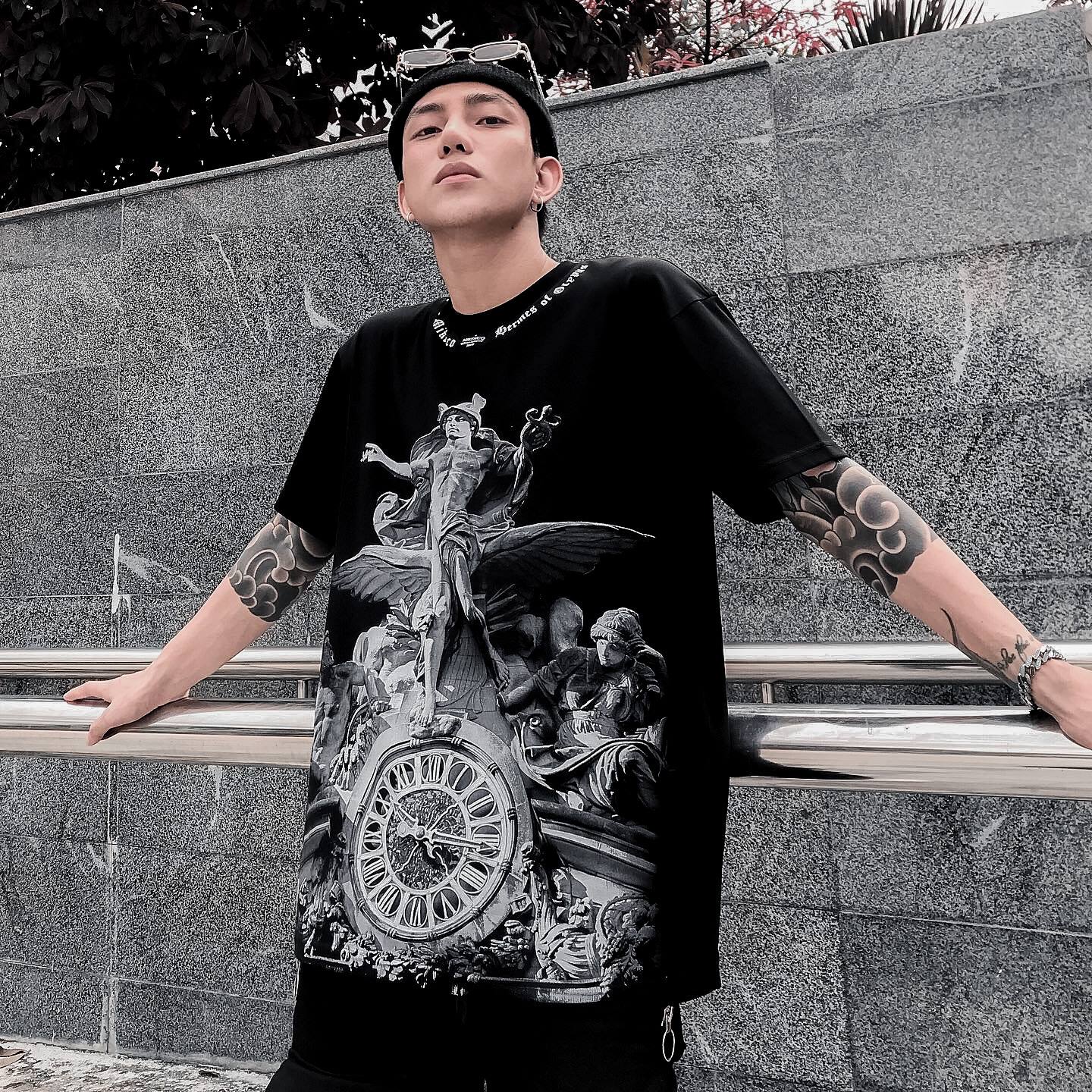 Áo T-Shirt unisex MIKENCO Hermes Tshirt