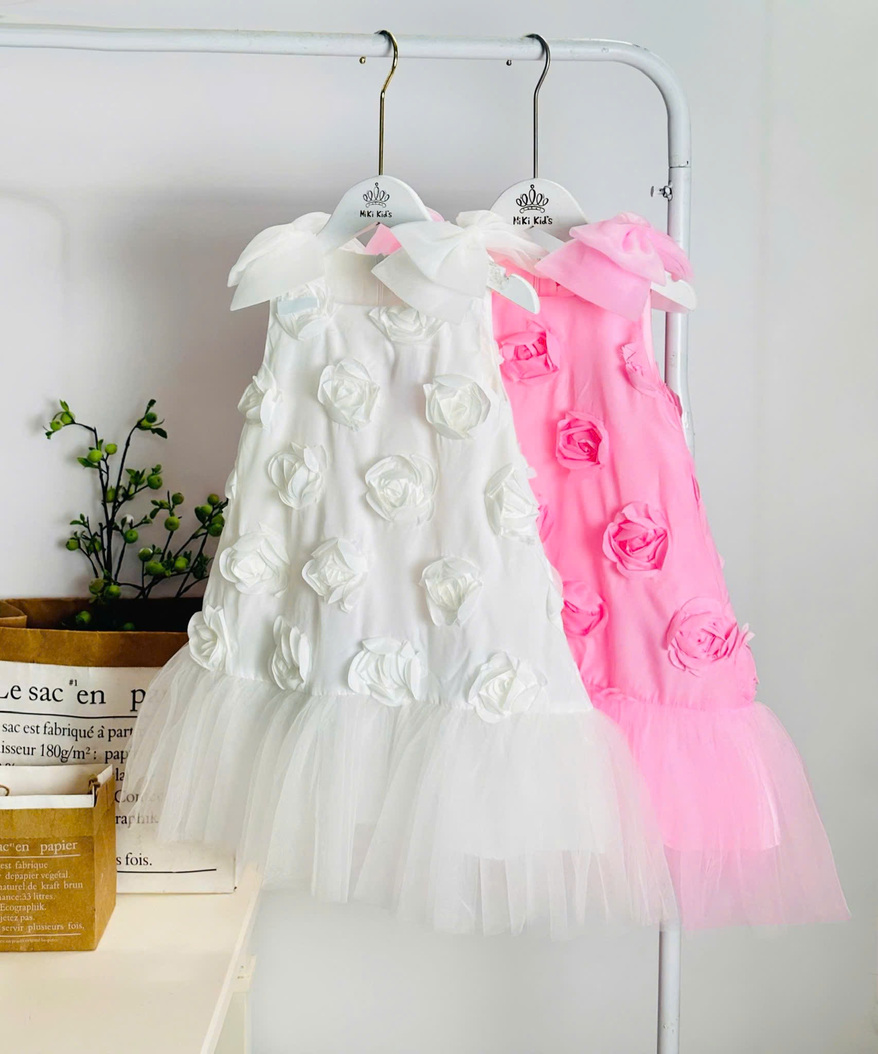 Đầm váy babydoll hai dây hoa mùa hè cho bé gái đi chơi đi học mát từ 12-35kg chất voan mềm mại