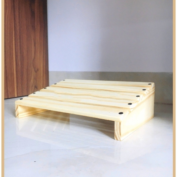 Ghế gỗ kê chân văn phòng bàn học tập làm việc gỗ thông tự nhiên mang đến sự thoải mái nhất đôi chân dùng cho trẻ em