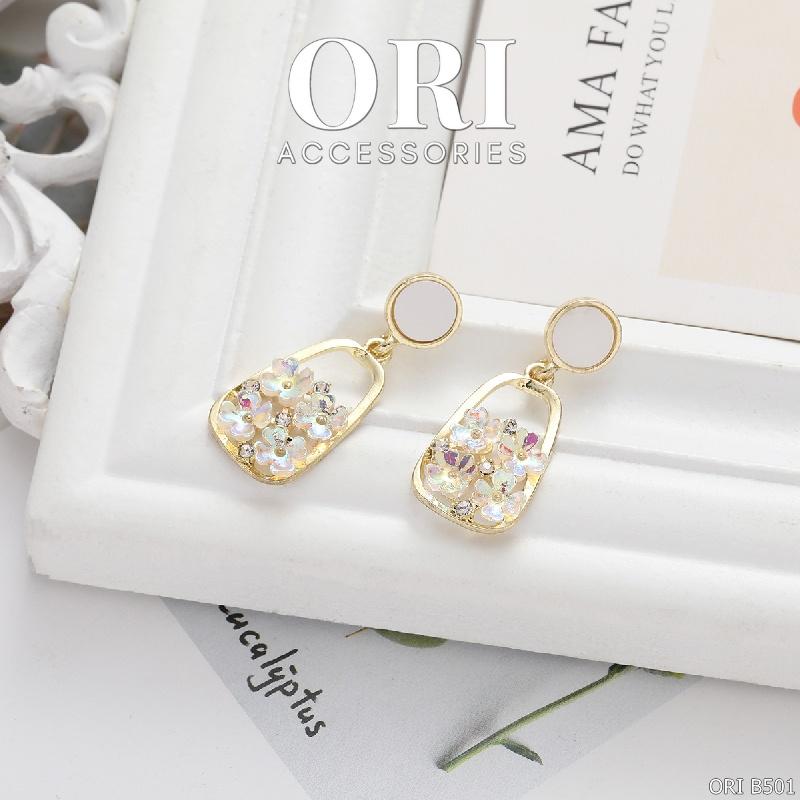 Bông tai nữ cánh hoa Calantha xinh xắn ORI ACCESSORIES B501