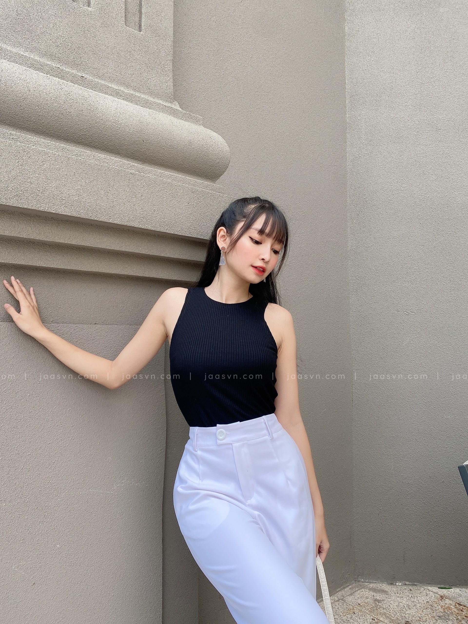 Áo crop top, áo sát nách ôm dáng cực xinh