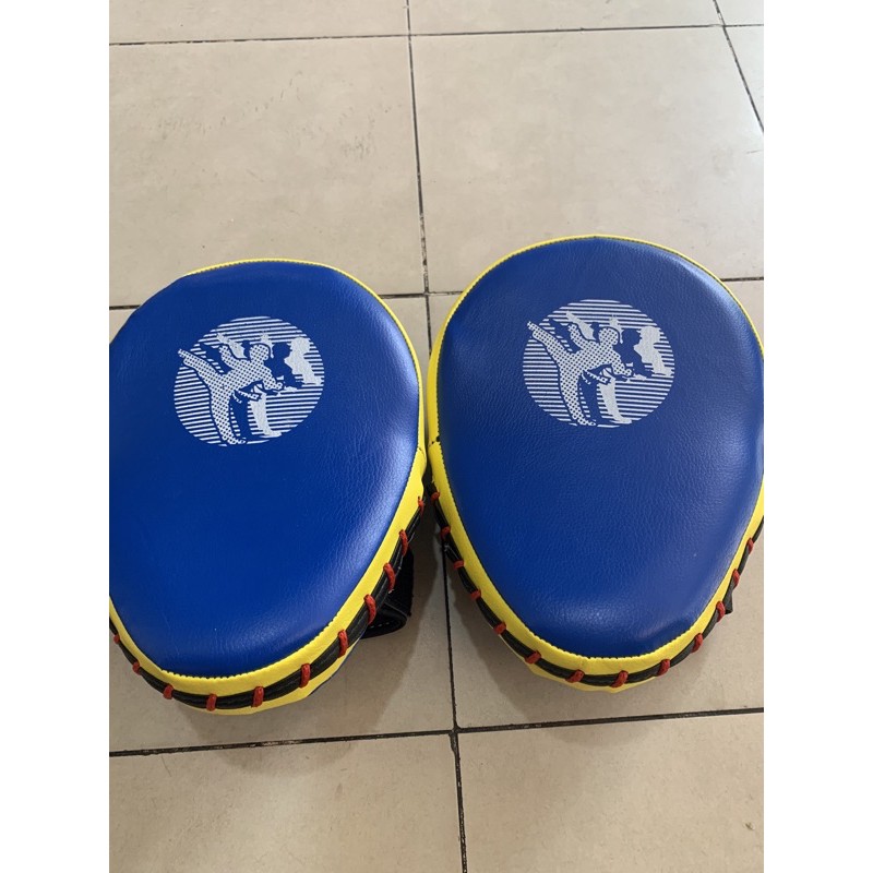 Bàn tay đở vỏ _