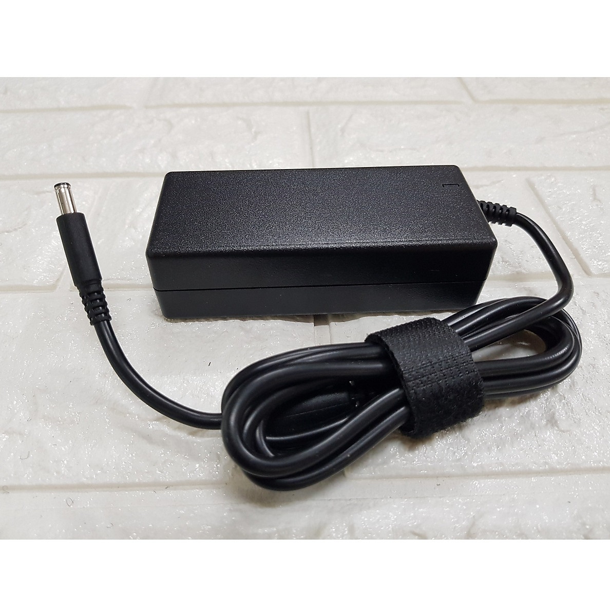 Adapter Sạc laptop Dell 65w (19.5v-3,34A) đầu kim nhỏ 4.5mm x 3.0mm dùng cho laptop Inspiron 11, 13, 14, 15, 17 và XPS 11 12 13, 18 - Hàng chính hãng