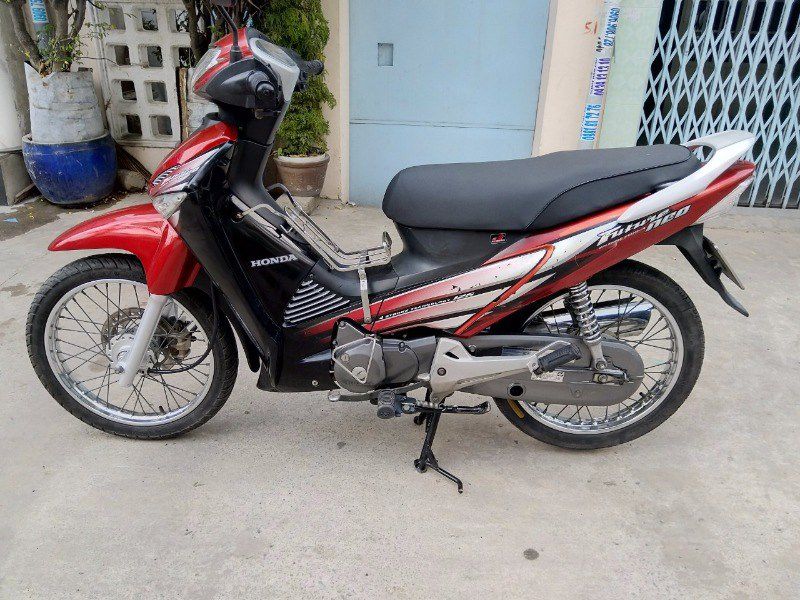 Bộ nhựa dàn áo màu ĐỎ ĐUN gắn xe FUTURE NEO, nhựa ABS nguyên sinh cao cấp- TKB-554