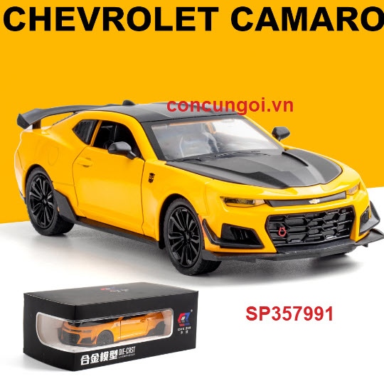 Hộp mô hình xe Chevrolet Camaro sắt trớn, pin nút 1:24, 24192 (Hộp)