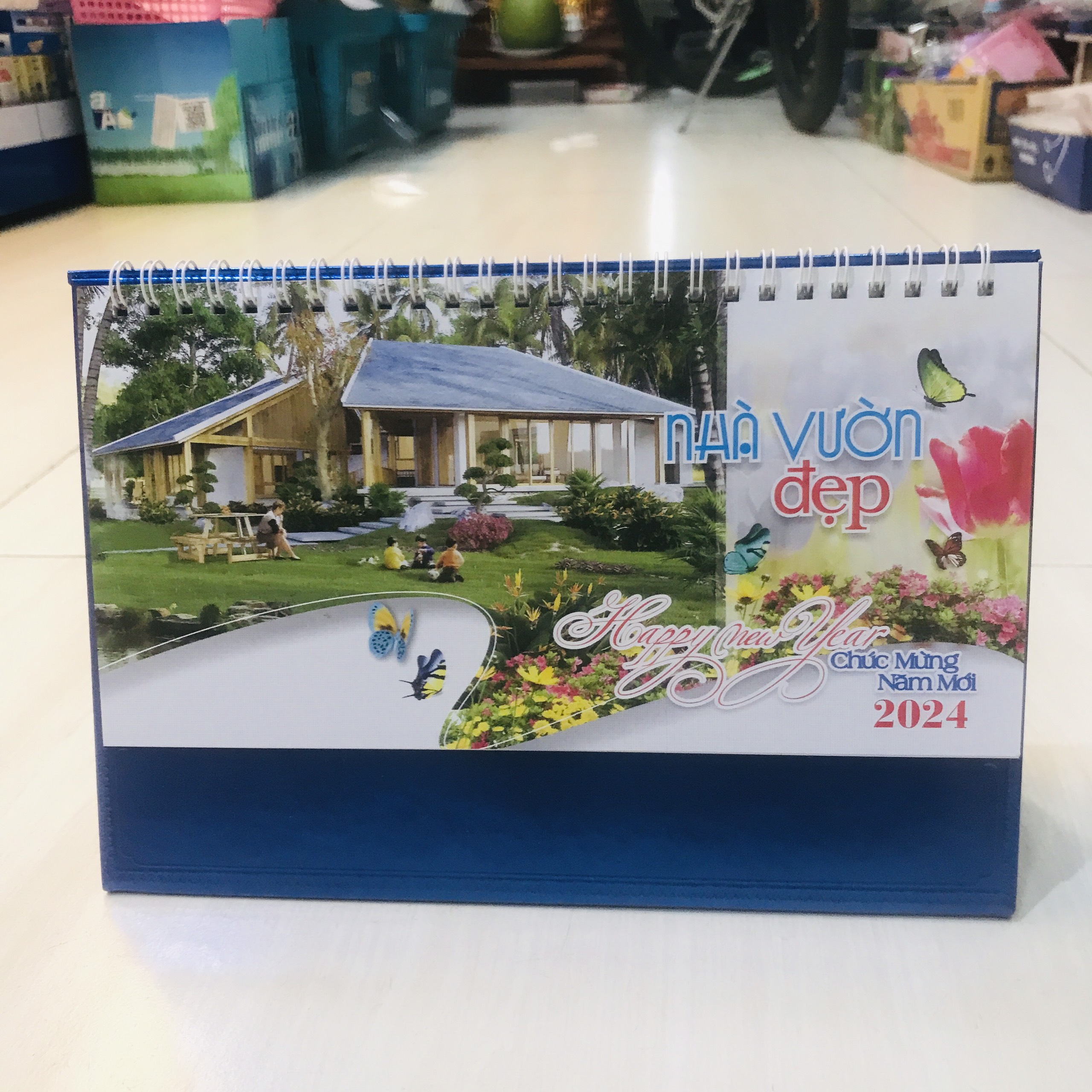 Lịch để bàn 2024kích thước 24cm*16cm có ngày âm