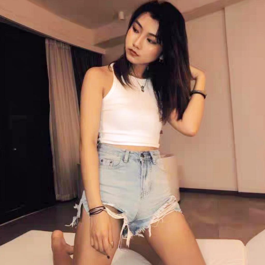 Áo ba lỗ croptop nữ dáng áo 3 lỗ ôm chất liệu thun gân cotton 100% co dãn mạnh