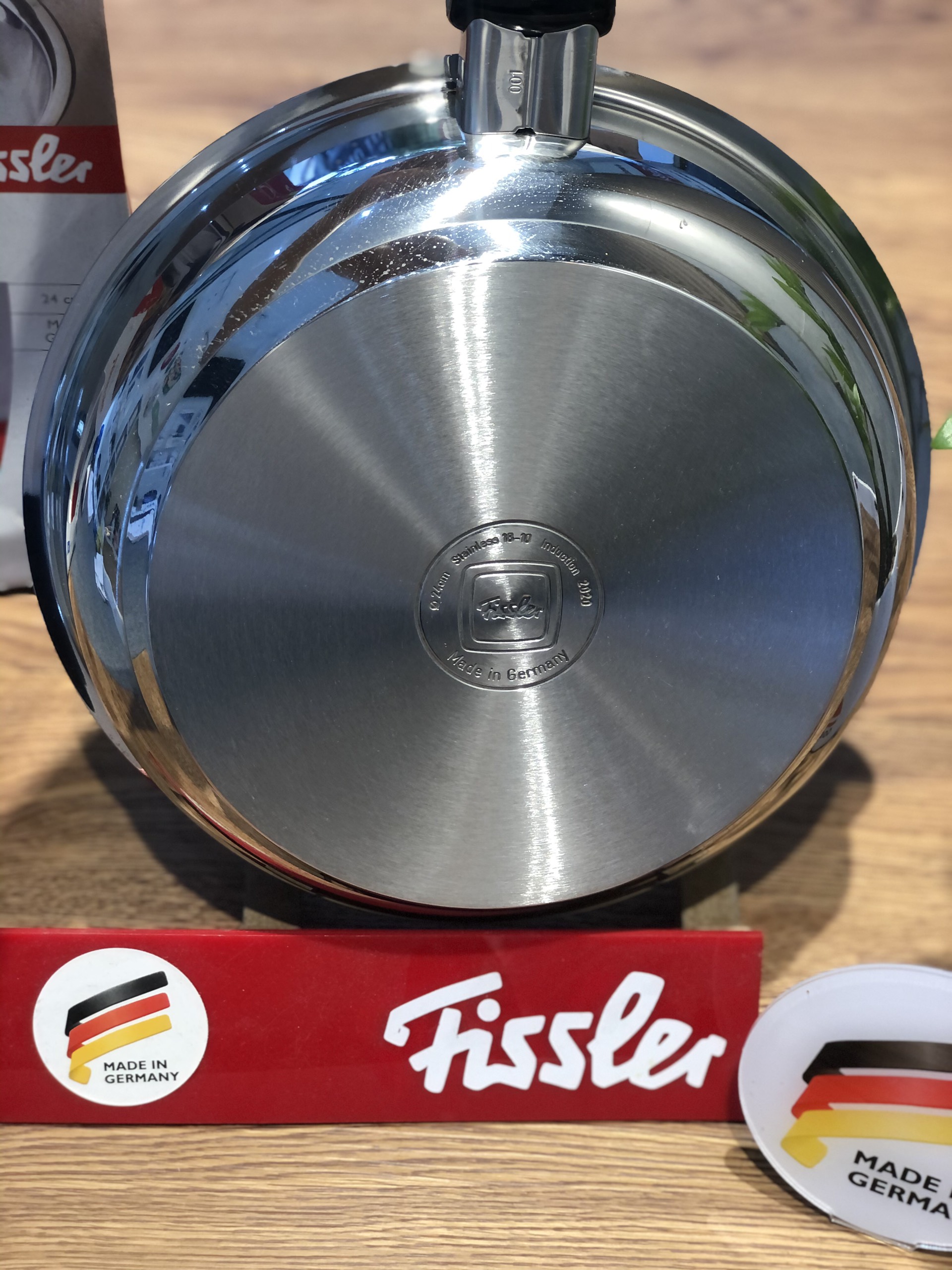 Chảo Inox Fissler Crispy Steelux Comfort (nhiều size) - SX tại Đức - Hàng chính hãng