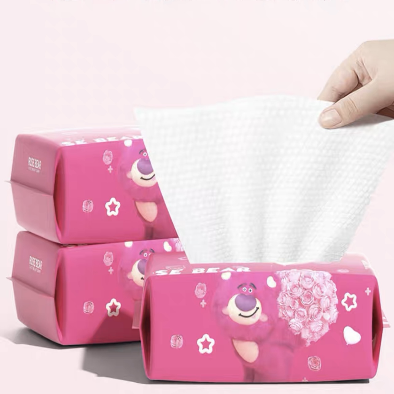 Khăn Giấy Khô Gói 50 Tờ Hoạ Tiết Gấu Dâu Chất Liệu Cotton Không Dệt Kích Thước 15x20cm Không Hoá Chất