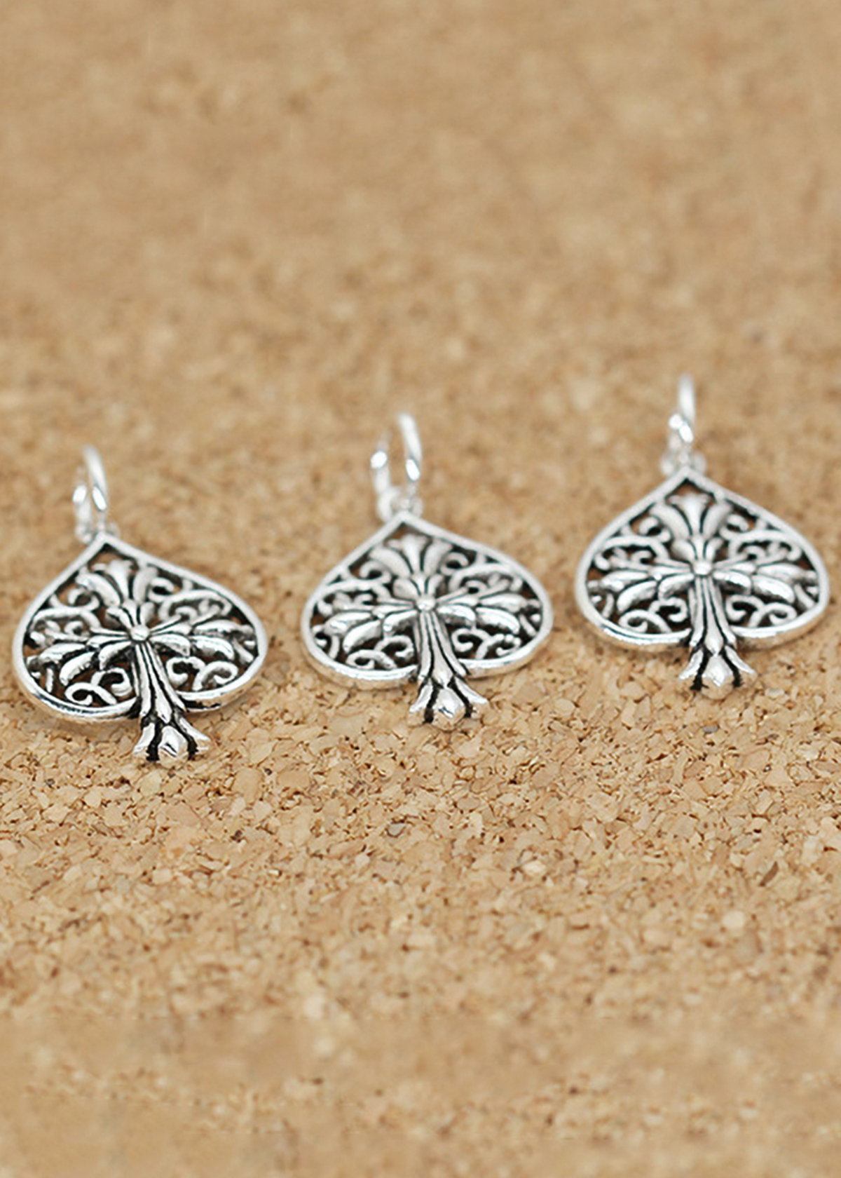 Combo 3 cái charm bạc hình con bích treo - Ngọc Quý Gemstones