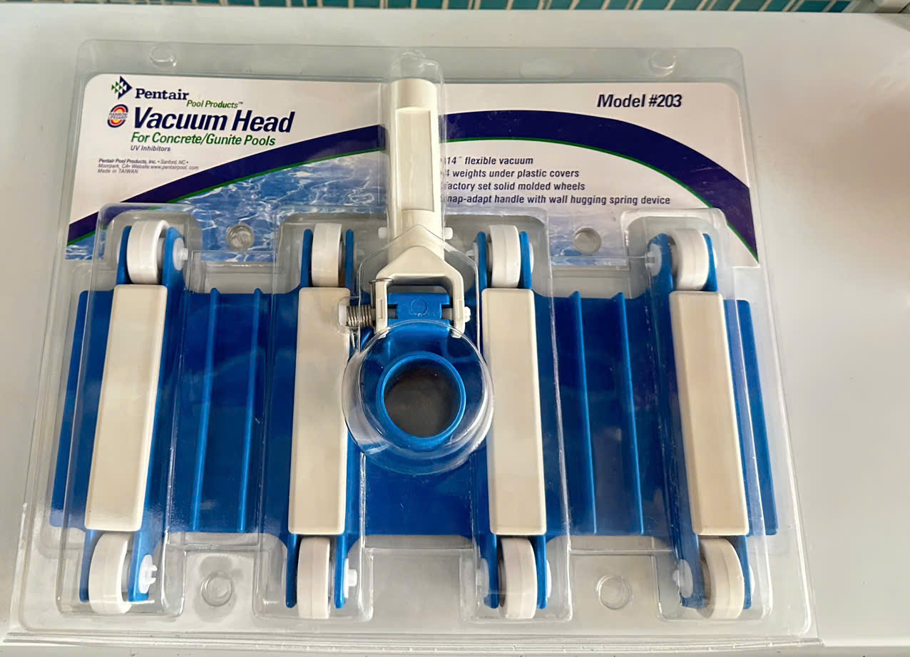 Bàn hút hồ bơi 8 bánh xe Model 203 Pentair/USA