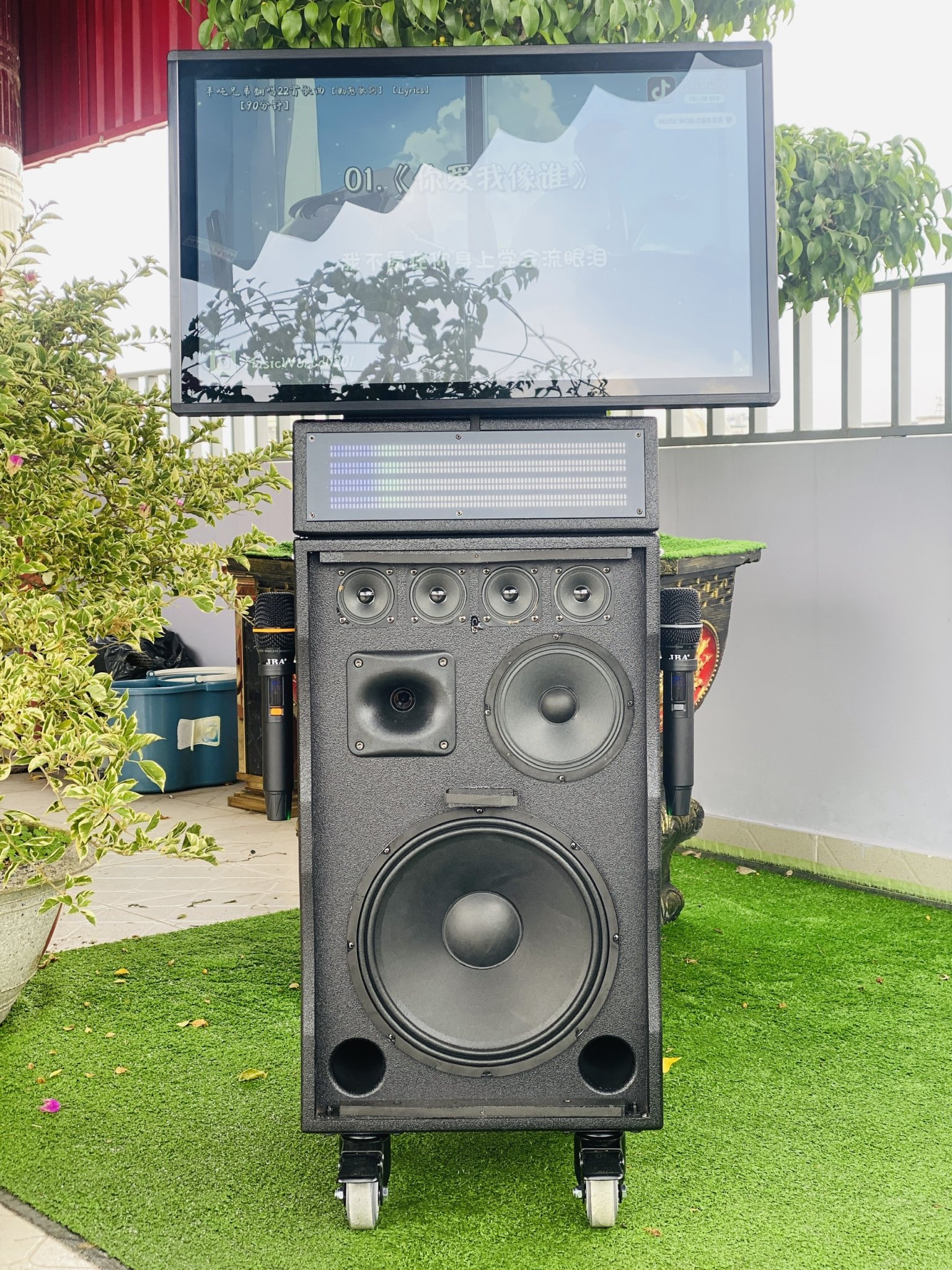 Loa Karaoke Cao Cấp Màn Hình Lớn 27inch SK8636 Mạng 5G Với Hệ Thống 7 Loa Uy Lực Hàng Chính Hãng