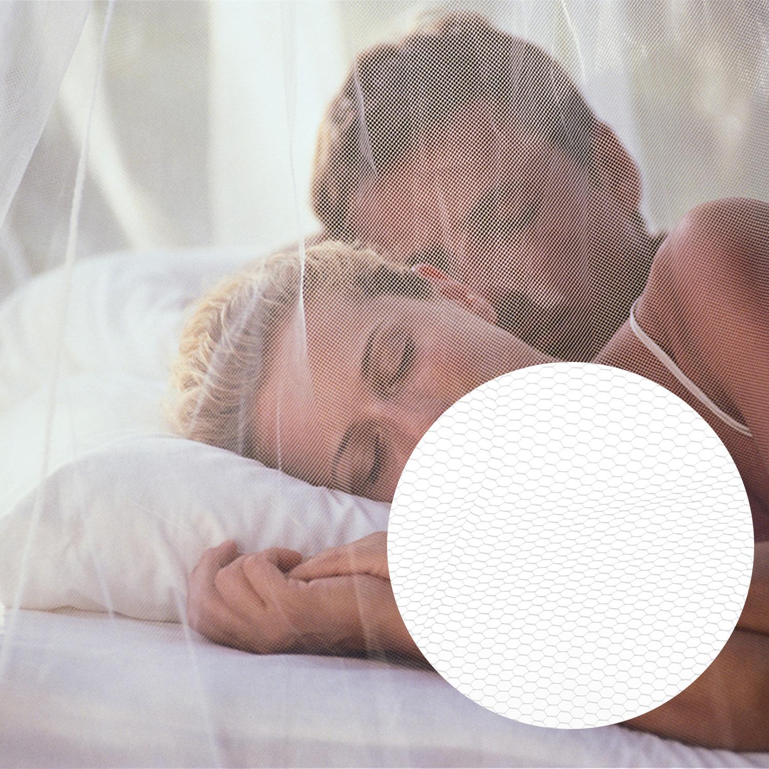 Màn chống muỗi được làm bằng 100% lưới polyester mịn để bảo vệ khỏi côn trùng đồng thời đảm bảo thông gió và tầm nhìn tốt