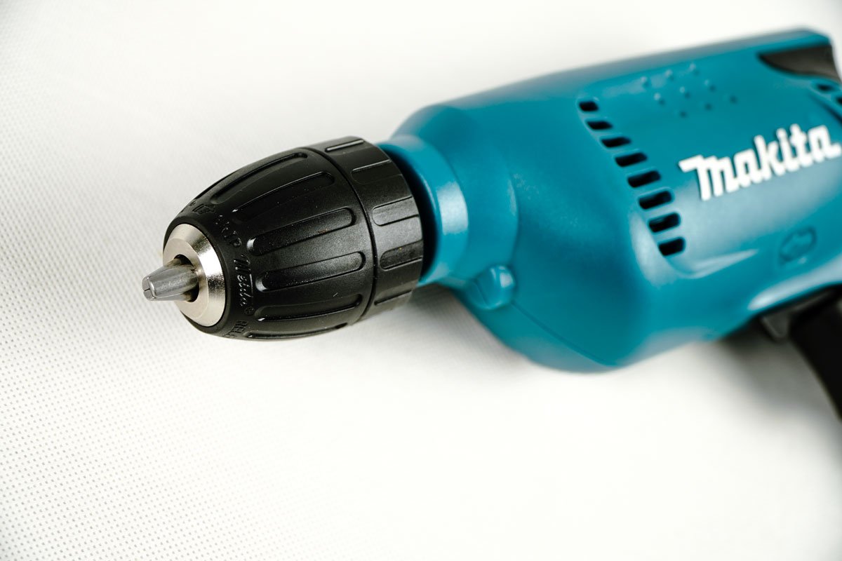 Máy khoan tự động Makita 10li- 6413