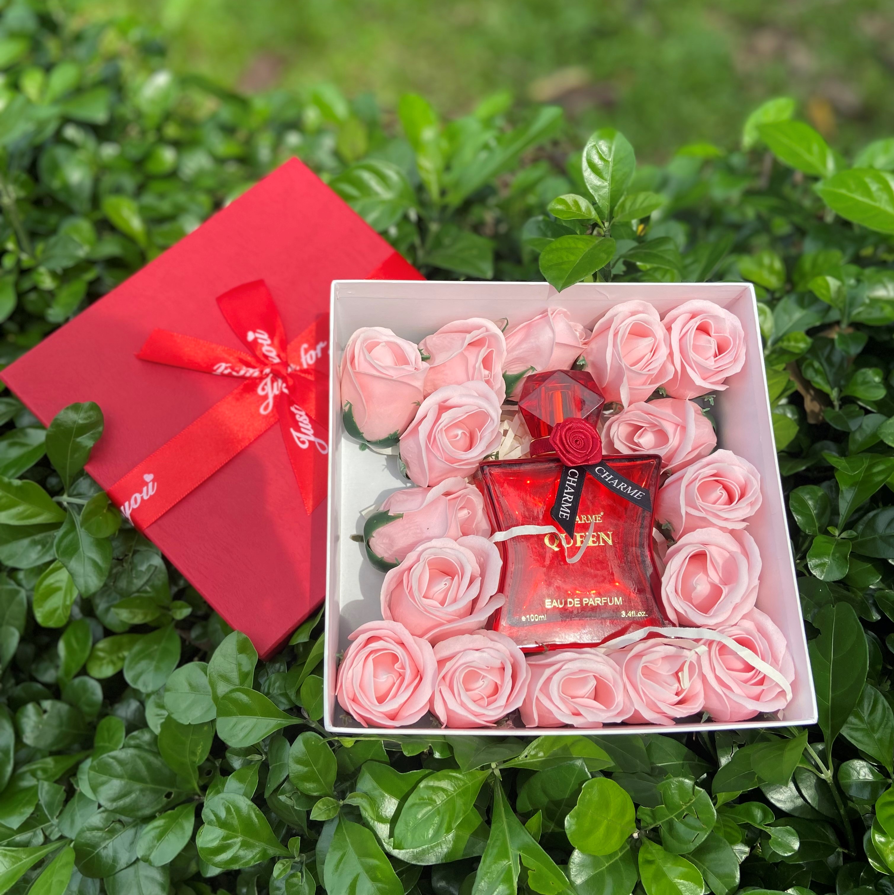 Nước hoa nữ sang trọng, Charme Queen, mùi hương hoa hồng, nồng nhiệt, tươi mát, lưu hương lâu, 100ml
