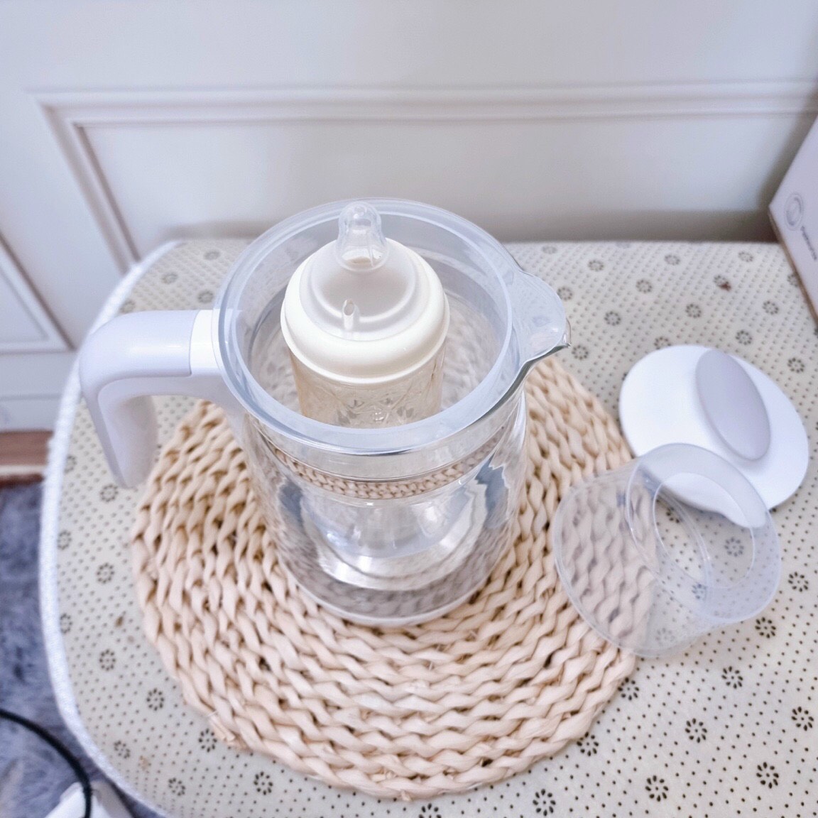 Ấm đun nước CHIBÉ CB002 thông minh pha sữa cho bé, điều khiển từ xa, giữ nhiệt 72h hàng chính hãng