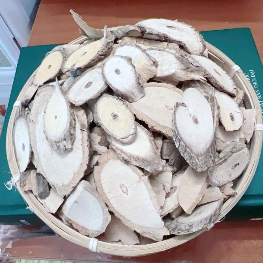 cây b1 phơi khô thái lát sạch