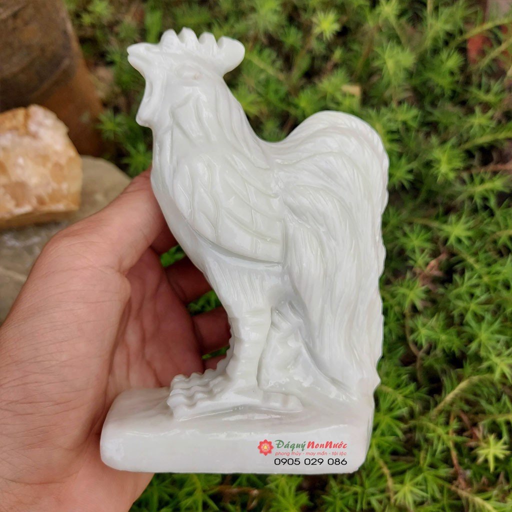 Tượng gà tuổi dậu 12 con giáp phong thủy đá trắng xanh 12cm đá Non Nước