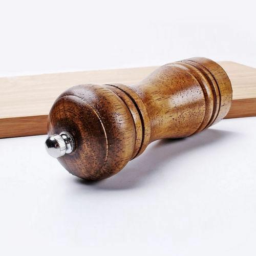 Dụng Cụ Xay Tiêu Bằng Gỗ Tiện Lợi