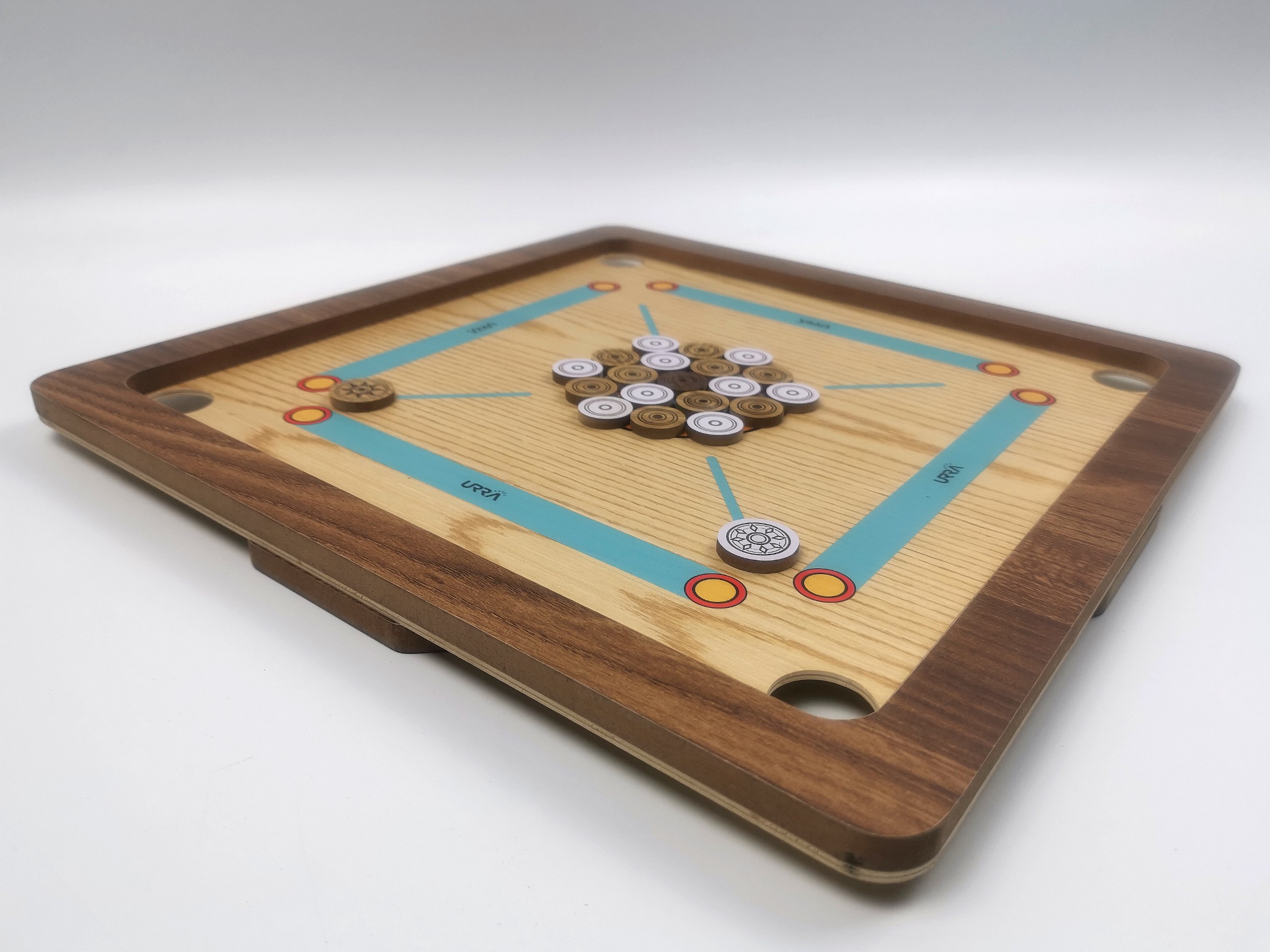 Bộ Cờ Búng Bàn Gỗ Urra Carrom Thiết Kế Độc Đáo Vui Nhộn Chất Liệu An Toàn - Hàng Chính Hãng