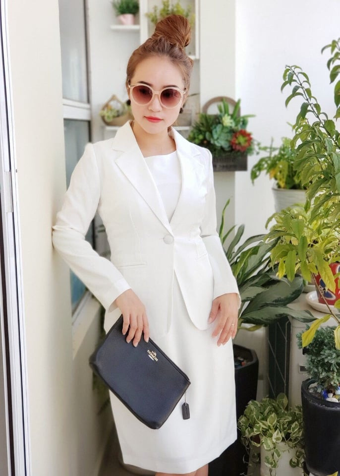 Sét Áo Vest Kèm Đầm Suông Đẹp Thanh Lịch và Sang Trọng