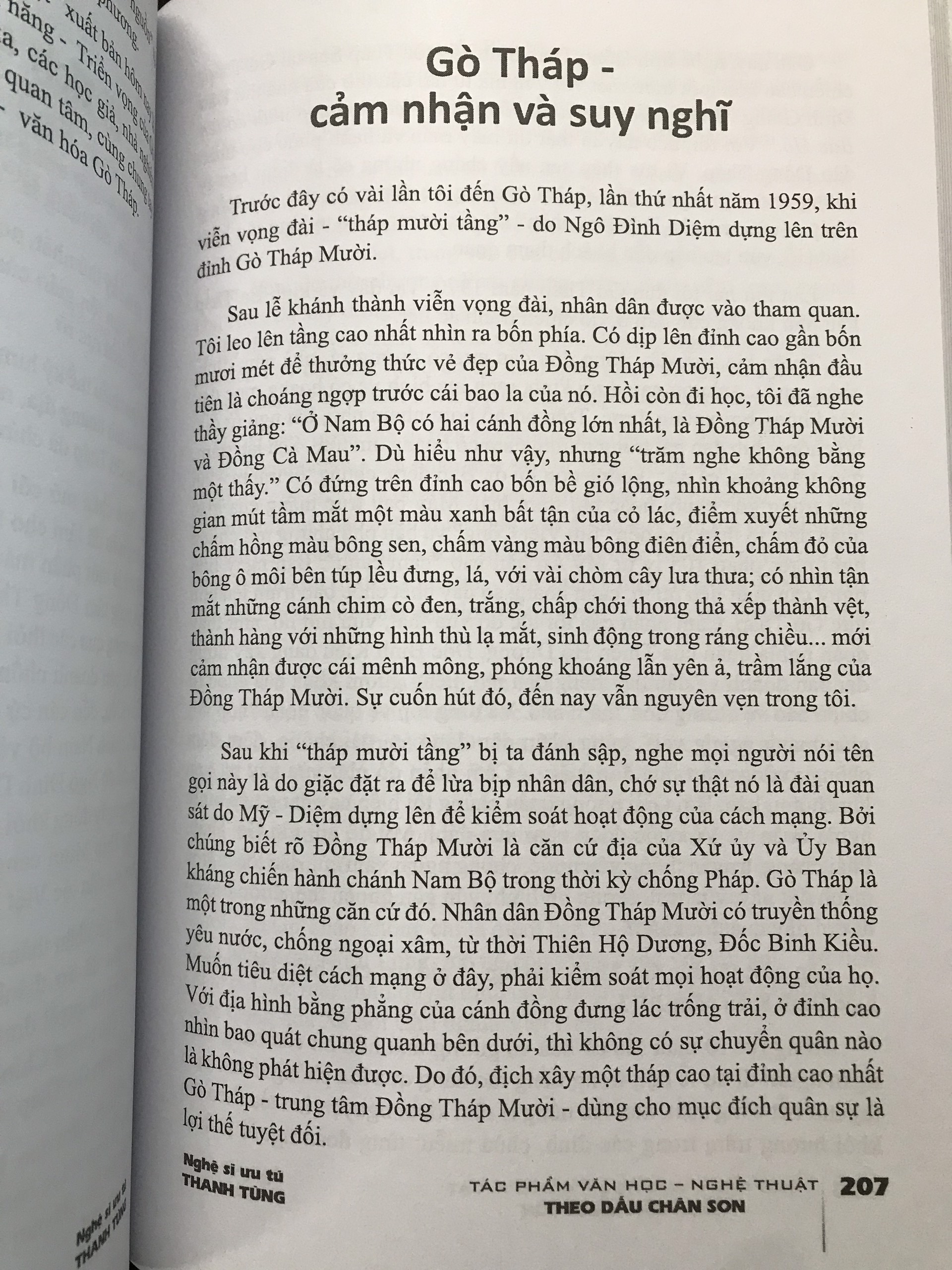Theo dấu chân son