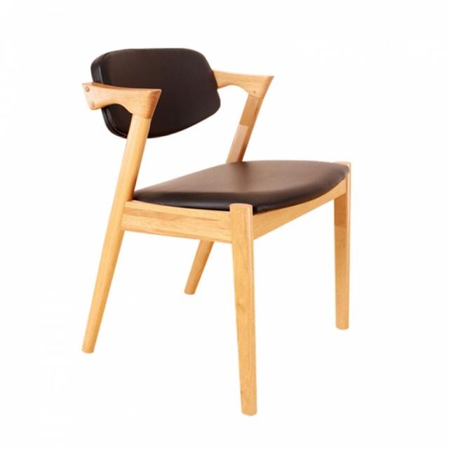 Bộ bàn ăn gỗ Sồi Nga