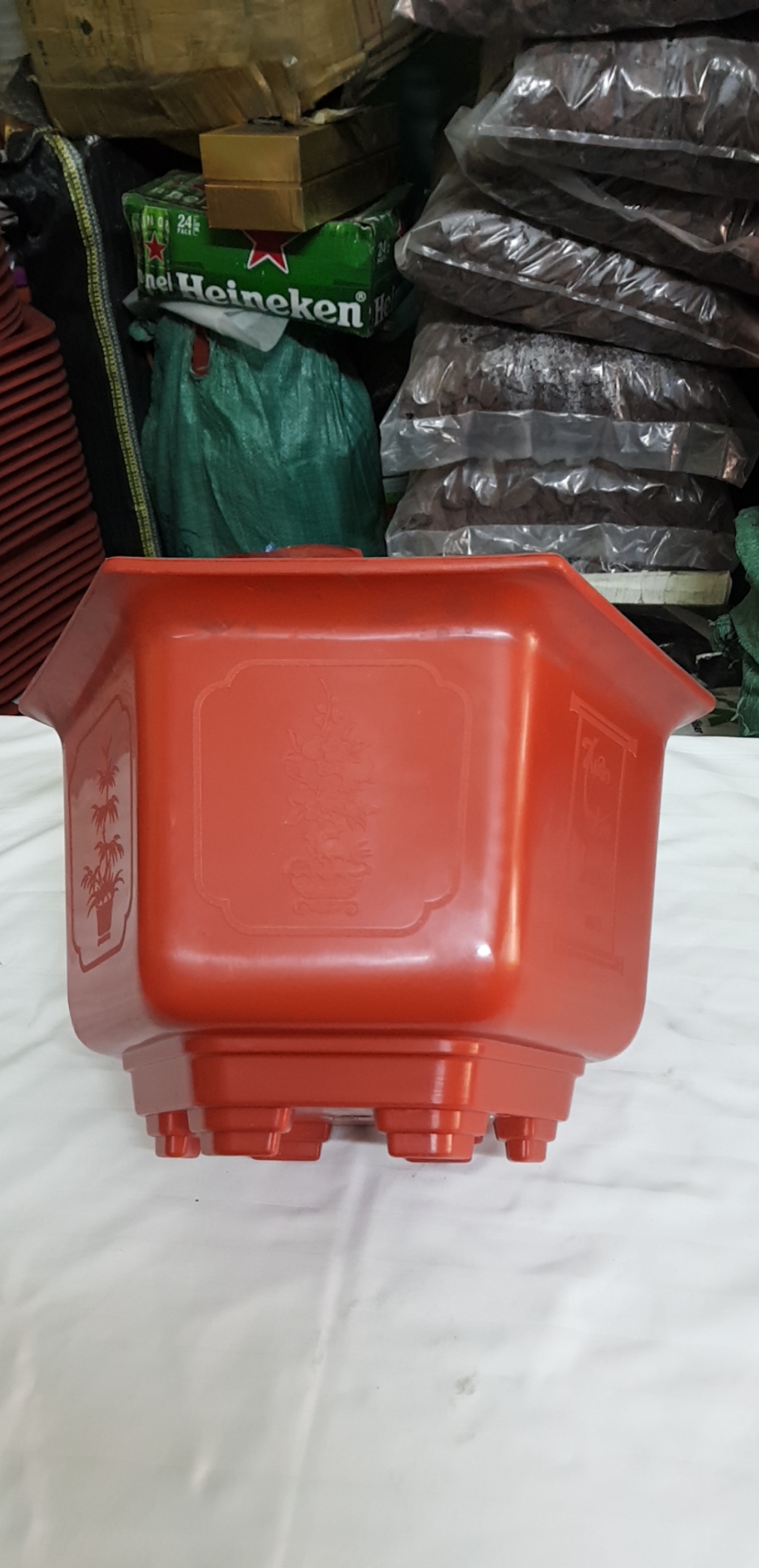 2 chậu nhựa Bình Thuận LG 20