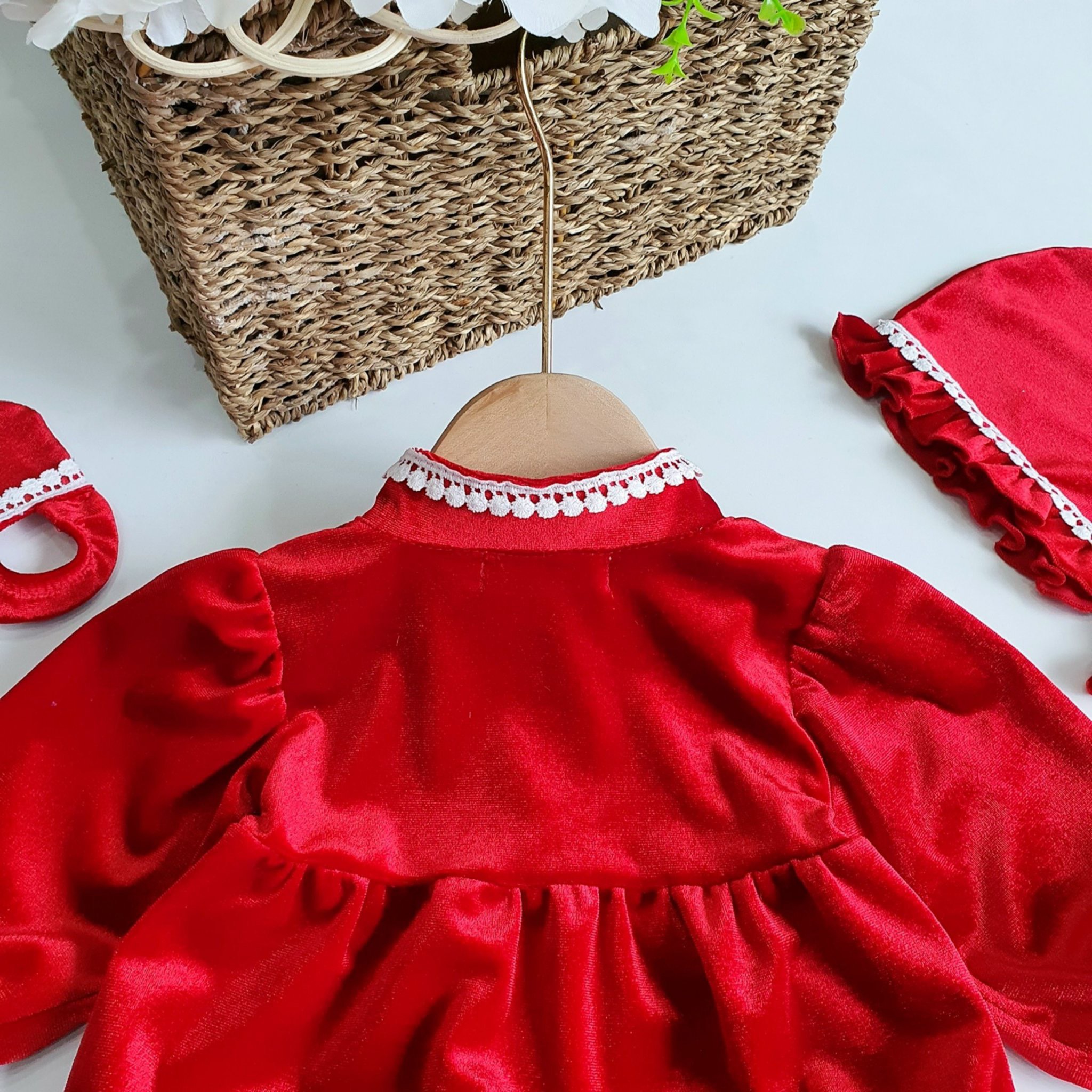 Body Cổ Tàu Bé Gái 3 Đến 12kg Chất Ren Nhật Dập Hoa Nổi CAO CẤP