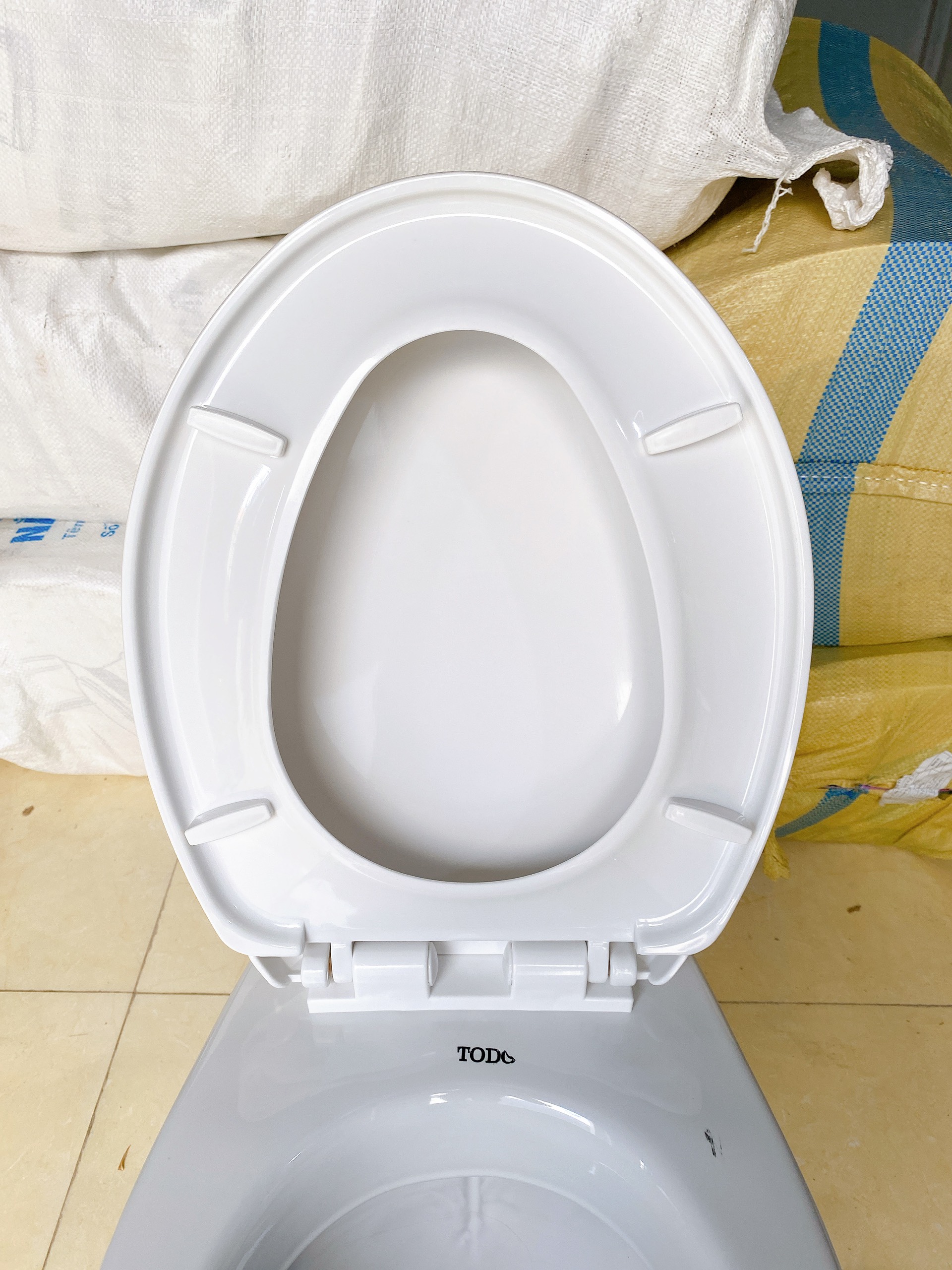 Nắp Bồn Cầu,Nắp Bồn Cầu Rơi Êm Viglacera,Dococera,HC,Inax,American Standard,...