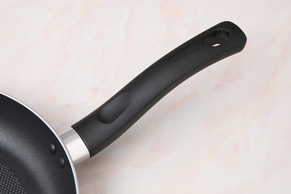 Chảo chiên chống dính đáy từ Tefal Day by Day 24cm/ 28cm , dùng cho mọi loại bếp- Gian hàng chính hãng