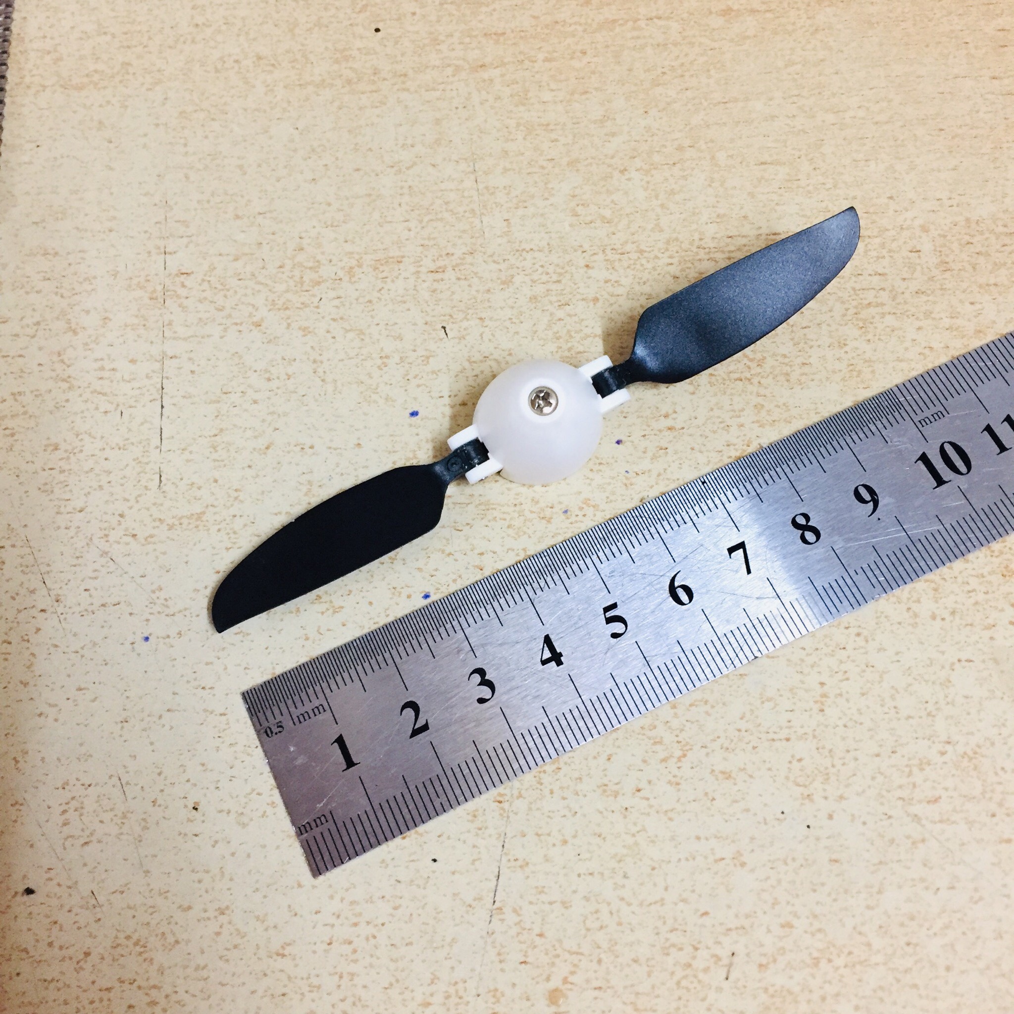 Cánh xếp nhựa 2 lá dài 10.5cm dung để chế tạo
