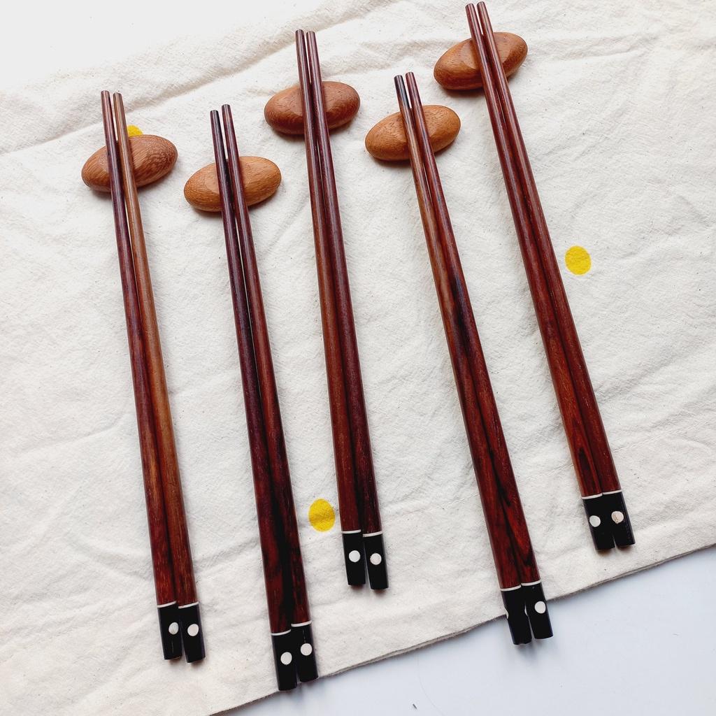 Đũa Gỗ Trắc Đỏ Khảm Trai Cỡ 24cm, Đũa Ăn Cơm, Chụp Ảnh Decor Của Craft Closet