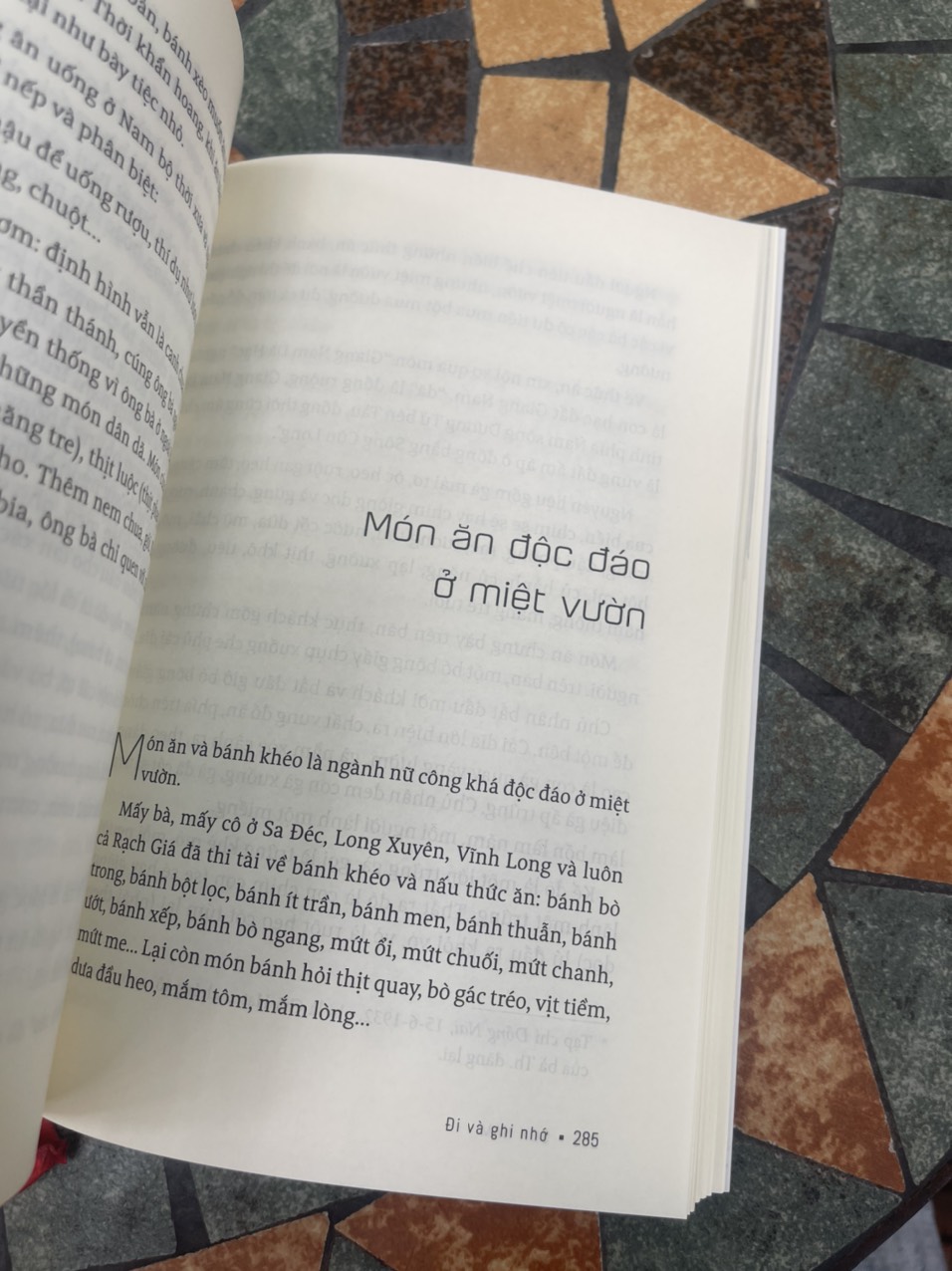 SƠN NAM - ĐI VÀ GHI NHỚ – NXB Trẻ