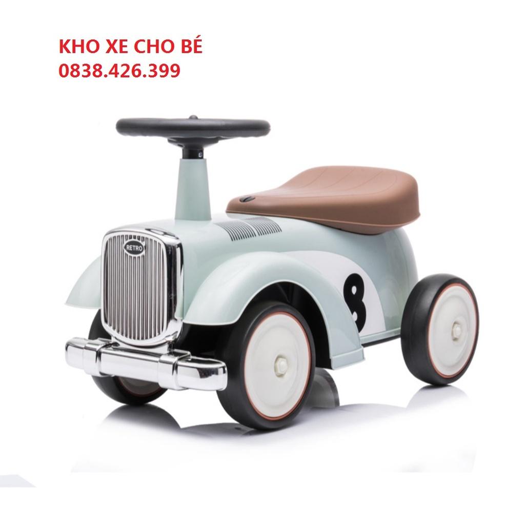 Xe chòi chân xe lắc ô  tô 4 bánh cho bé 1-3t