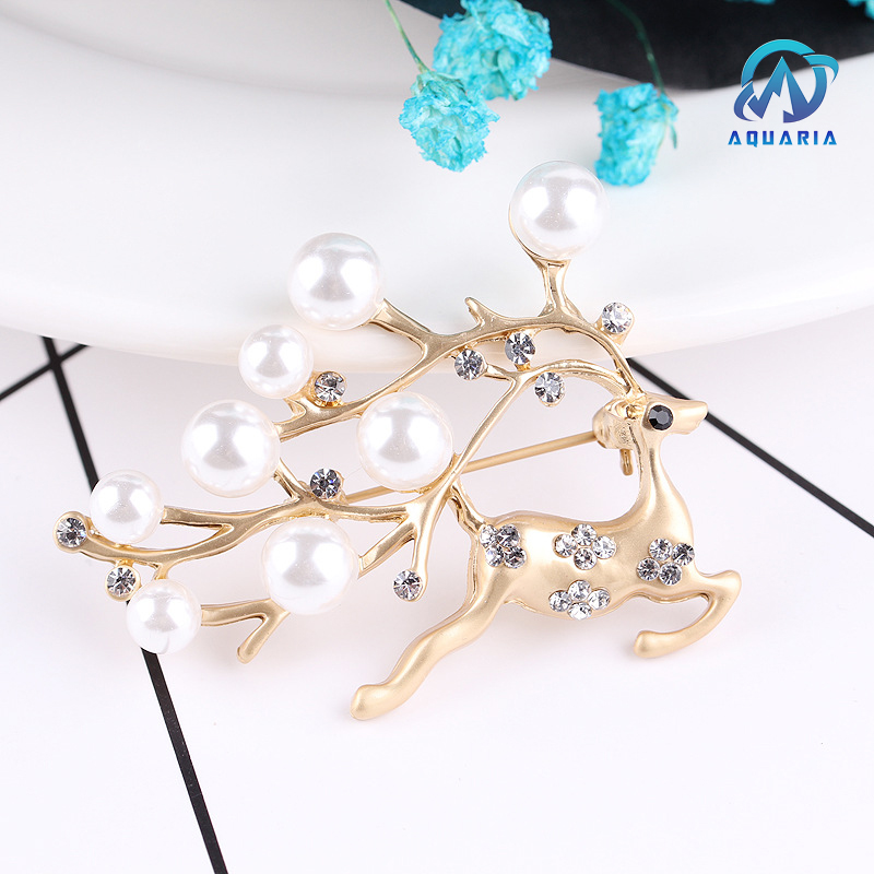 Trâm Cài Áo Nữ Quà Tặng Hươu Vàng Đính Đá Ngọc Trai Trang Nhã Sang Trọng